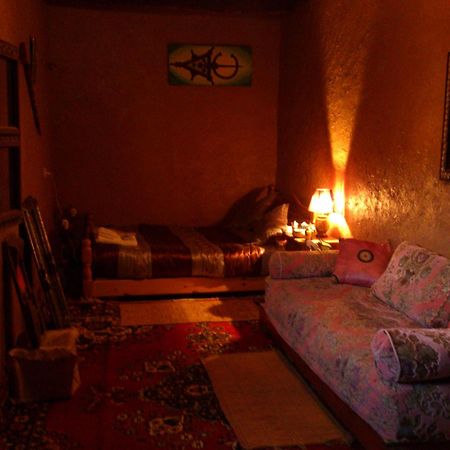 مبيت وإفطار Aït Boukha Tarmguist الغرفة الصورة