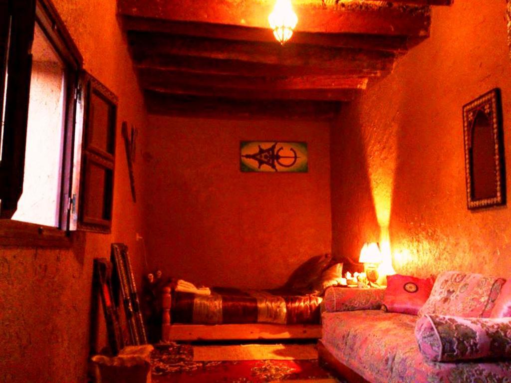 مبيت وإفطار Aït Boukha Tarmguist المظهر الخارجي الصورة