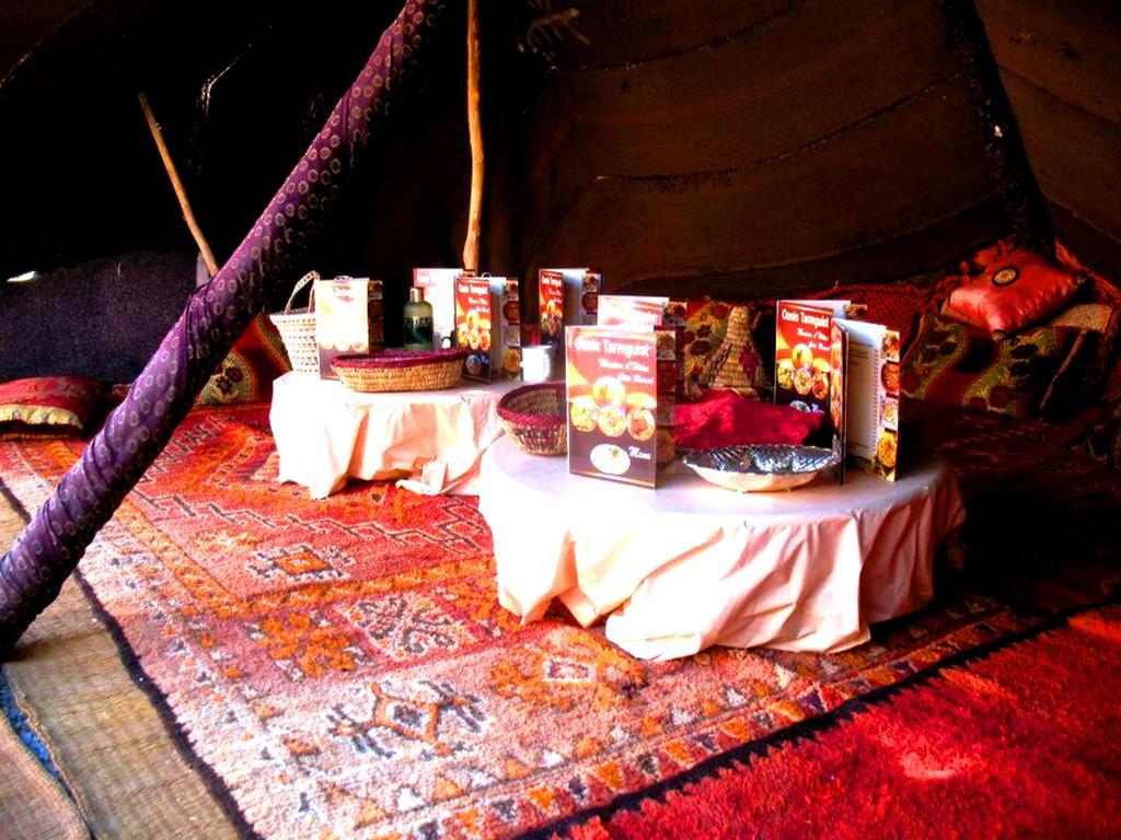 مبيت وإفطار Aït Boukha Tarmguist المظهر الخارجي الصورة